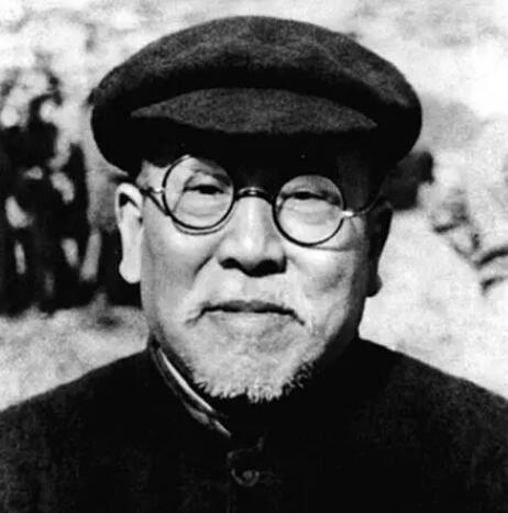 關于謝覺哉的名人名言哲理格言警句語錄 - 每日文摘